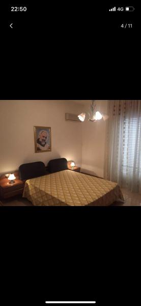 appartamento in villa bifamiliare,con piscina